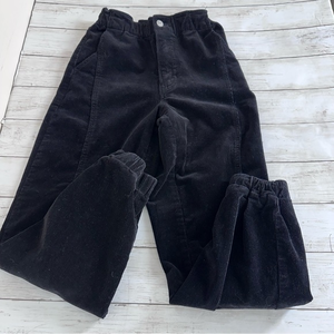 FOREVER 21 Corduroy Cargo Pants . Size‎ Sm. Excellent Condition